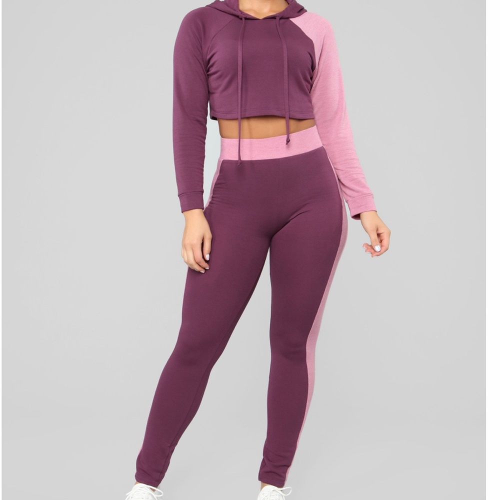 FASHION NOVA STAND BY MY SIDE LOUNGE